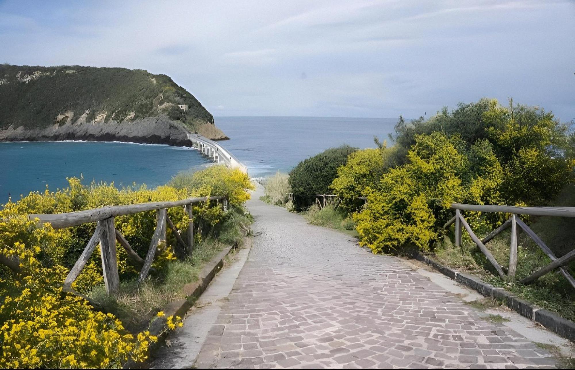 Sonnino B&B Procida Luaran gambar